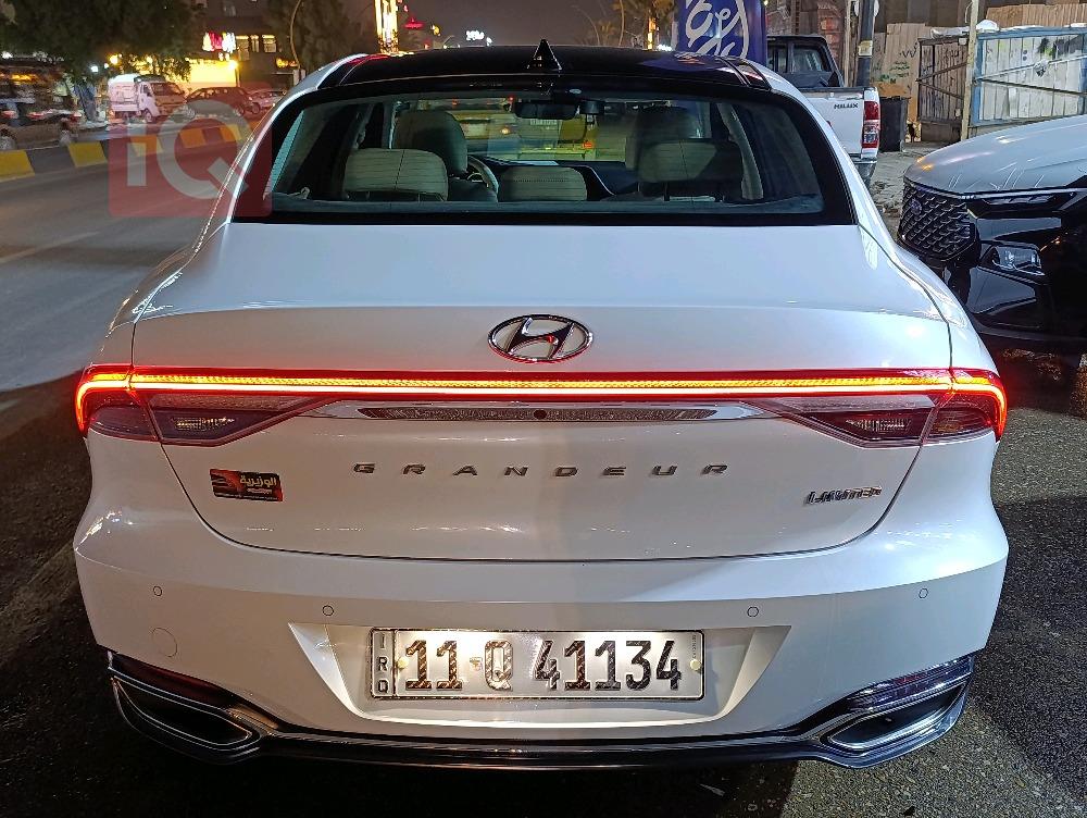 هیوندای ازێرا